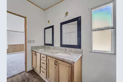 7442 Cottonwood Creek Road, Fort Worth, TX 76135 - Photo 22