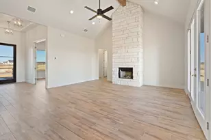 412 Collum Vw, Azle, TX 76020 - Photo 6