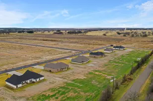 240 Yawney Dr, Lipan, TX 76462 - Photo 32