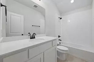 1401 Quail Crk Dr, Cleburne, TX 76033 - Photo 28