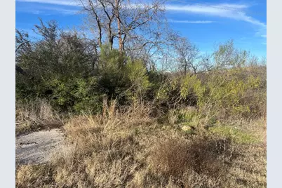 4200 Brentwood Stair Road, Fort Worth, TX 76103 - Photo 8