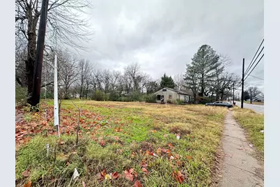 2205 Bonham Street, Paris, TX 75460 - Photo 1