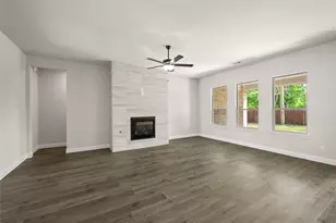 951 Richard Pittmon Dr, DeSoto, TX 75115 - Photo 12