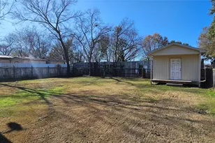 1007 Pleasant Dr, Dallas, TX 75217 - Photo 20