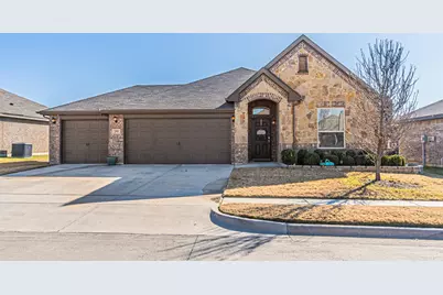 2541 Weatherford Heights Drive, Weatherford, TX 76087 - Photo 1