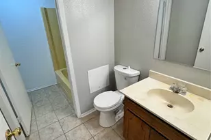 2703 Southside St, Brownwood, TX 76801 - Photo 4