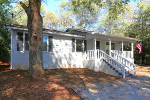 708 Ellington St, Atlanta, TX 75551 - Photo 2