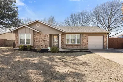 5625 Whitley Road, Haltom City, TX 76148 - Photo 1