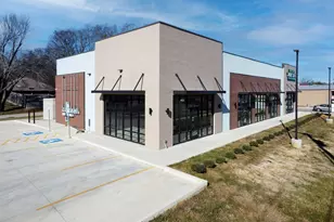 801 S Main St, Lindale, TX 75771 - Photo 1