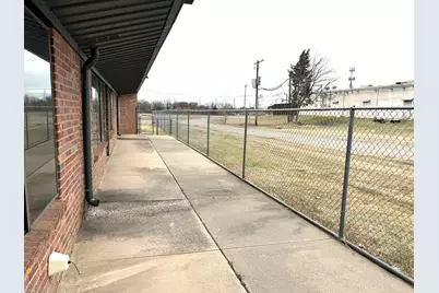 6808 Chapman Drive, North Richland Hills, TX 76182 - Photo 10