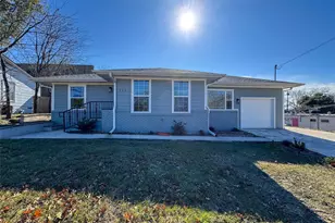 320 W Washington St, Sherman, TX 75090 - Photo 1