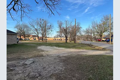 299 Crenshaw Street, Terrell, TX 75160 - Photo 1