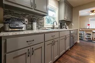 1516 E Peyton St, Sherman, TX 75090 - Photo 18