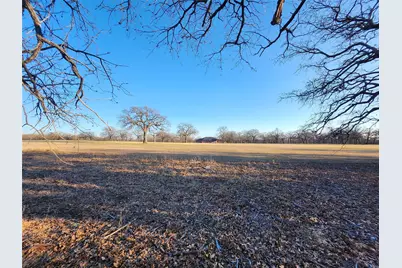 126 Diamond Oaks Drive, Nocona, TX 76255 - Photo 6