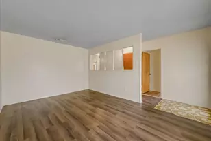 6129 Forest Edge Dr, Forest Hill, TX 76119 - Photo 6