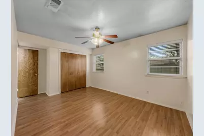 6129 Forest Edge Drive, Forest Hill, TX 76119 - Photo 20