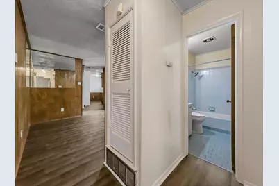 6129 Forest Edge Drive, Forest Hill, TX 76119 - Photo 8