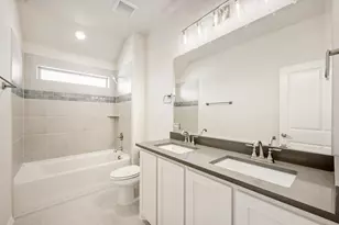 329 Sparkling Spgs Dr, Waxahachie, TX 75165 - Photo 36