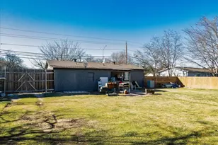 112 N Masters Dr, Dallas, TX 75217 - Photo 18