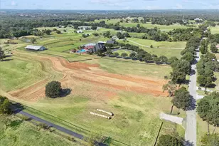 600 Jernigan Rd, Copper Canyon, TX 75077 - Photo 14