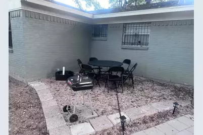 3915 Ambrose Drive, Dallas, TX 75241 - Photo 16