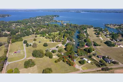 306 Circle Ranch Road, Trinidad, TX 75163 - Photo 8