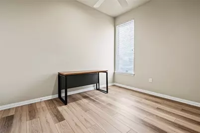 2204 Park Springs Boulevard, Arlington, TX 76013 - Photo 18