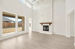 175 Creekside Dr, Sanger, TX 76266 - Photo 10