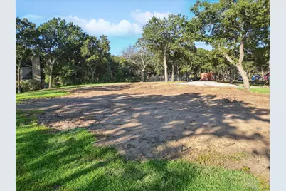 12420 Lake Forest Drive, Azle, TX 76020 - Photo 10