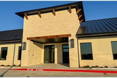 900 W Thompson Street, Decatur, TX 76234 - Photo 8