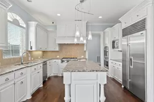 10918 Alta Vista Dr, Frisco, TX 75033 - Photo 14