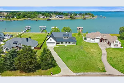 515 El Barco, Corsicana, TX 75109 - Photo 2