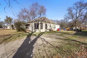 316 N Washington St, Farmersville, TX 75442 - Photo 2