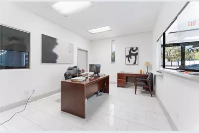 4059 Bryan Avenue, Fort Worth, TX 76110 - Photo 8