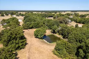 7513 Hwy 34, Wolfe City, TX 75496 - Photo 6