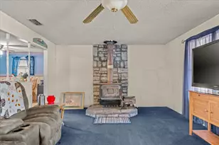 7513 Hwy 34, Wolfe City, TX 75496 - Photo 10