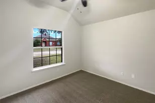 1829 Boyd Ct, Carrollton, TX 75010 - Photo 12