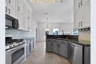 1829 Boyd Court, Carrollton, TX 75010 - Photo 2