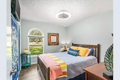 632 S Rough Creek Court, Granbury, TX 76048 - Photo 22