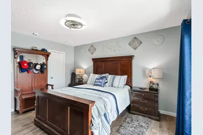 632 S Rough Creek Court, Granbury, TX 76048 - Photo 18