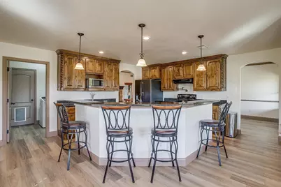 555 Munn Road, Springtown, TX 76082 - Photo 14