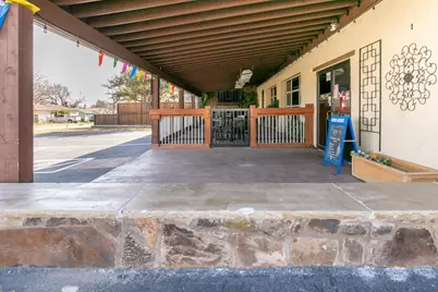 4250 Broadway Avenue, Haltom City, TX 76117 - Photo 4