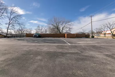 4250 Broadway Avenue, Haltom City, TX 76117 - Photo 22