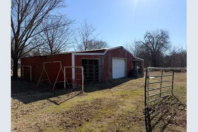 6529 Fm 197, Arthur City, TX 75411 - Photo 18