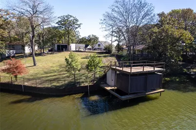 195 Lake Creek Drive, Mabank, TX 75156 - Photo 14