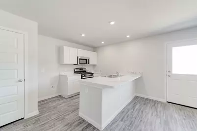 805 Bluffview Drive, Cleburne, TX 76031 - Photo 32