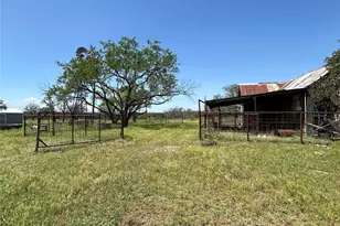 341 W Fm 574, Goldthwaite, TX 76844 - Photo 10