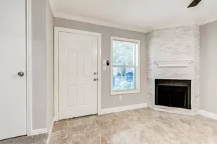 210 Rolston Rd, Irving, TX 75060 - Photo 4