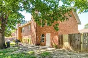 210 Rolston Rd, Irving, TX 75060 - Photo 2