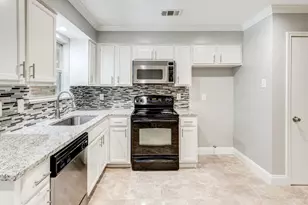210 Rolston Rd, Irving, TX 75060 - Photo 10